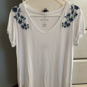 American Eagle Soft & Sexy Tee - Embroidered